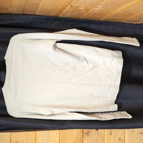 Lululemon Rest Less pullover - Picture 2 of 4